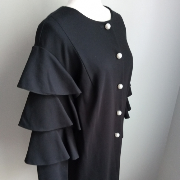 JOSEPH RIBKOFF BLACK TIERED SLEEVE PEARL BUTTON COAT SIZE 4. - Picture 4 of 13